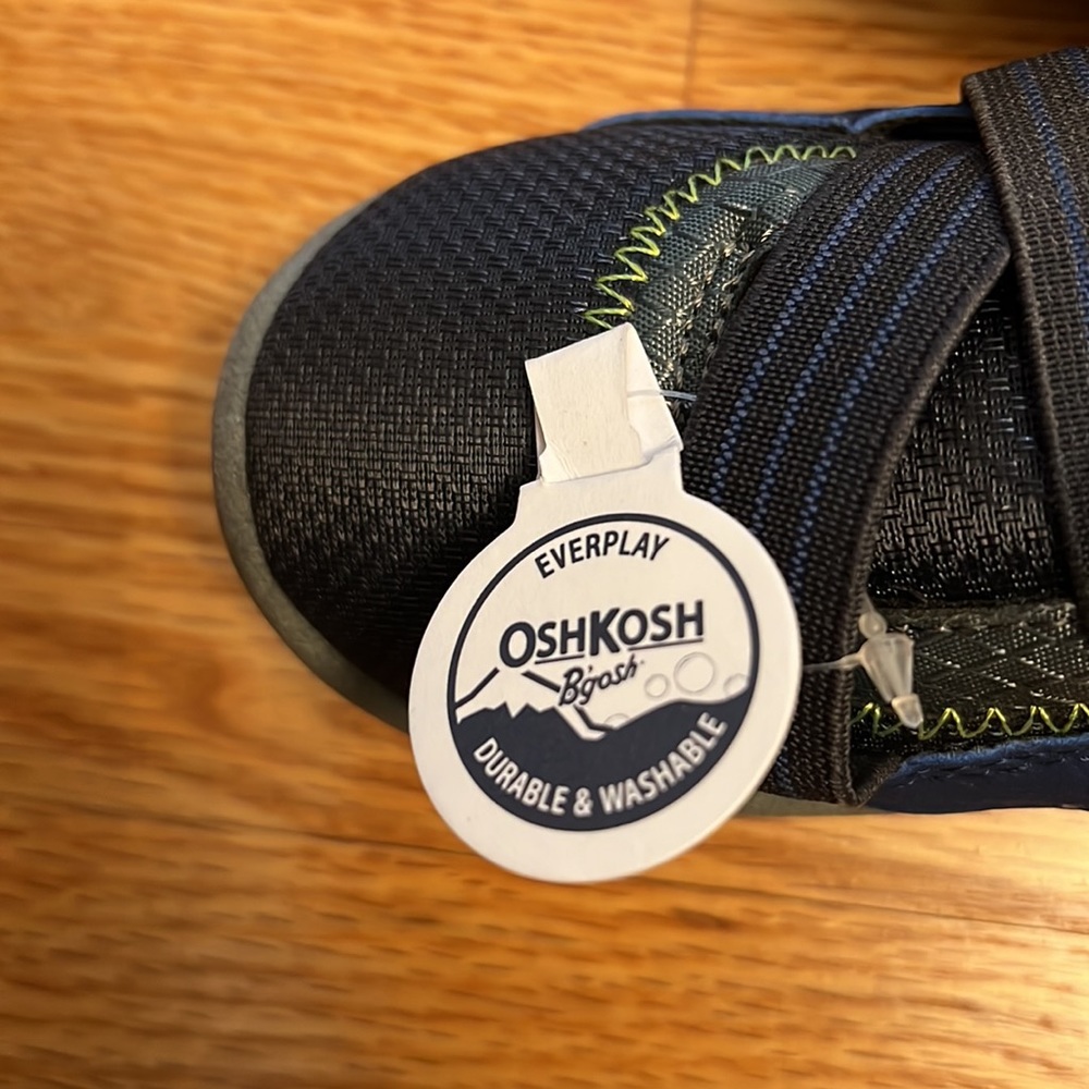 OshKosh B’Gosh Everplay Toddler Sneakers Size 9 - Picture 4 of 7